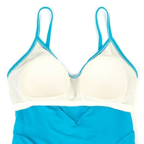 NWT Magicsuit by Miraclesuit Solid Rita Tired Ruffle Swim Tankini Top - Picture 6 of 8